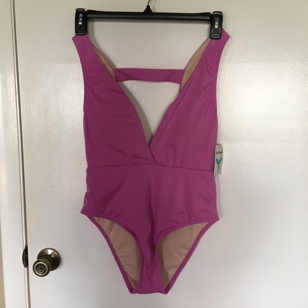 New Sea Angel One Piece Swimsuit Cruisewear SZ M